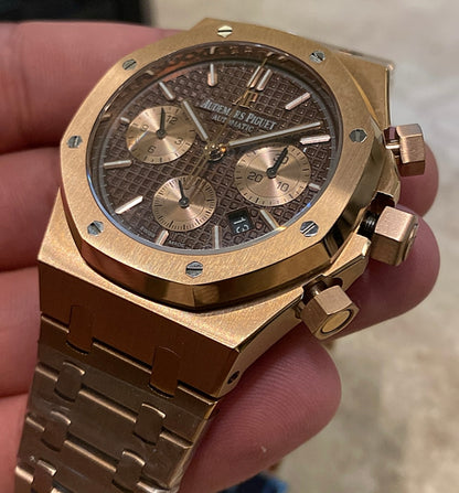 اي بي رويال اوك كرونوجراف روز جولد - كلين طبق الأصل ماكينة سويسري