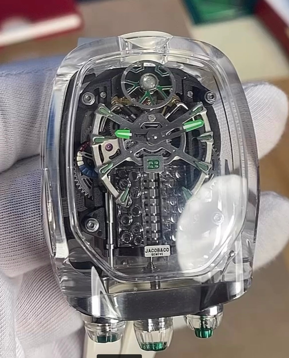 السعر بالدينار الاردني 550 دينار - جاكوب اند كو بوجاتي 2025 - أعلى جودة  متوفر قطعة واحدة