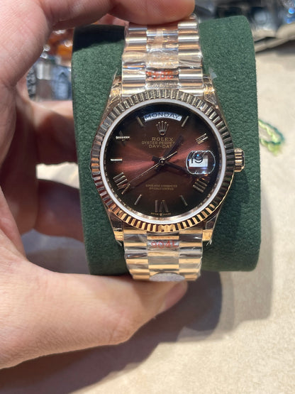 رولكس داي ديت كلين روز جولد سير بريزيدنشل