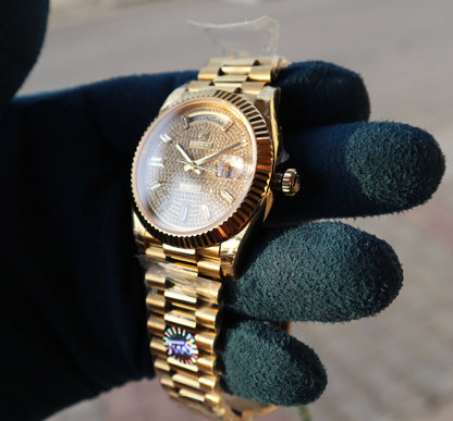 Roled day-Date pave Diamond Dial