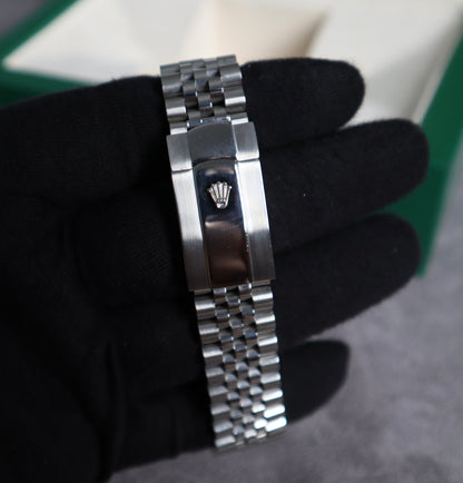 Rolex Datejust - رولكس دايت جست جراند ماستر طبق الأصل  متوفر قطعتين (السعر بالاردني 300)