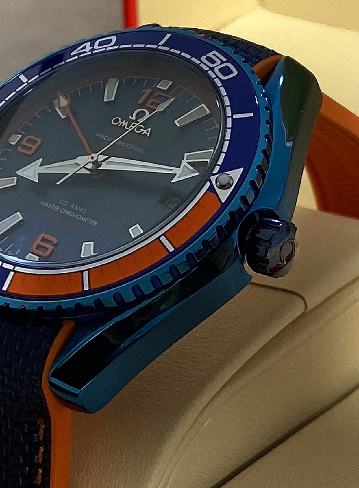 اوميجا سي ماستر مستعملة بحالة الجديد - جراند ماستر