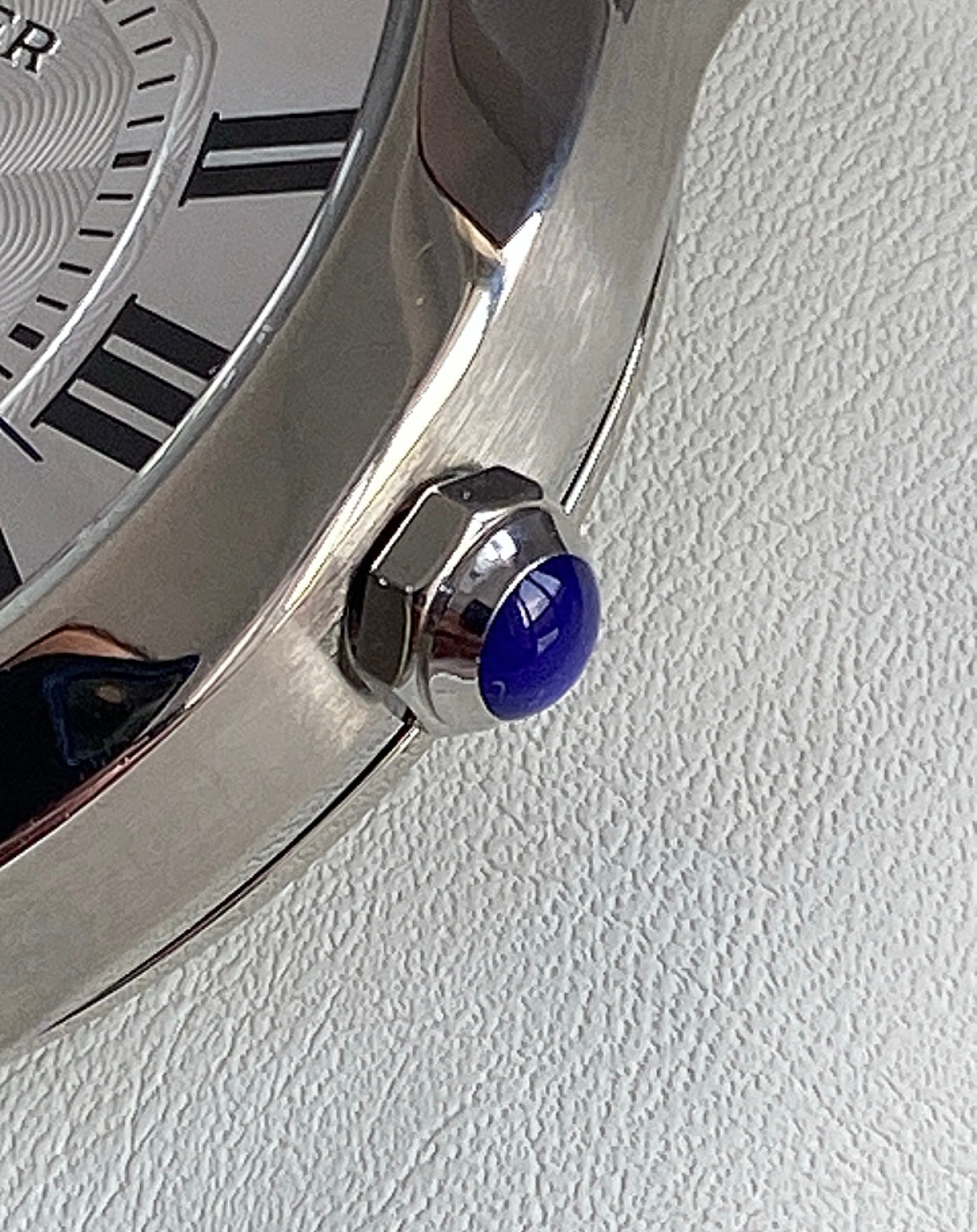 السعر بالأإردني 200  دينار - ارتير تربليون لون ابيض