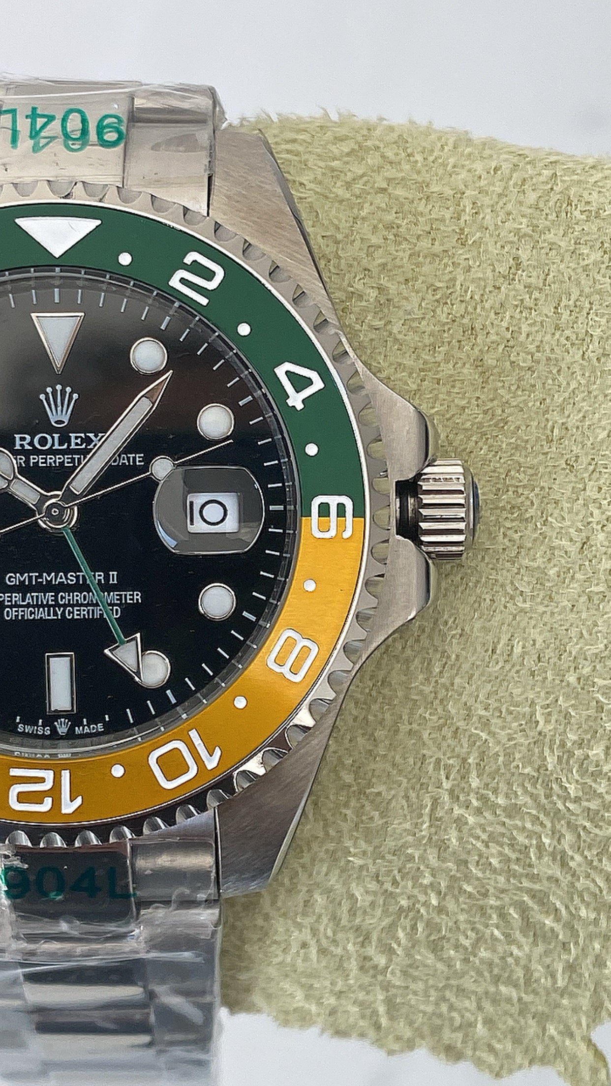 43mm رولكس جي ام تي سوبريور جرين - كلون تايتل