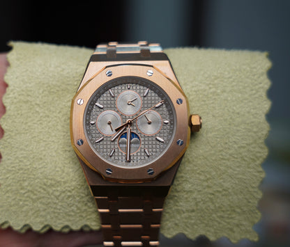 AP Royal Oak 41 mm  -  رويال اوك كاليندر روز جولد سوبر كواليتي