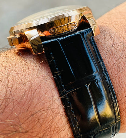 جاكوب آند كو كازينو دايموند - الساعة اعلى جودة مطابقة للاصل - اصدار محدود ماكينة سويسري و زفاير - توربيون داخلي