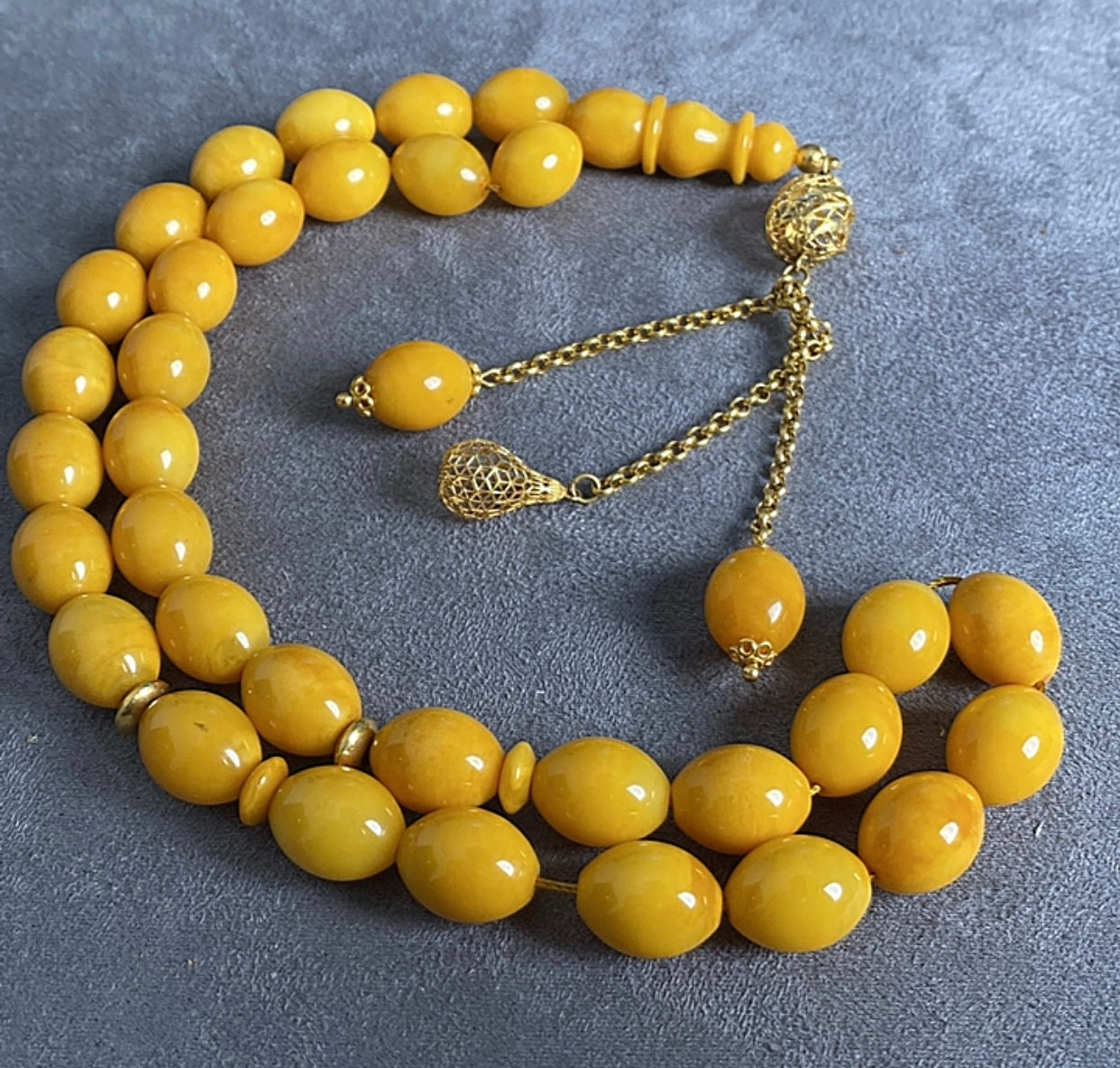 سبحة كهرب ألماني كبس - ذهب صافي عيار ٢١ ( ليس طلاء )