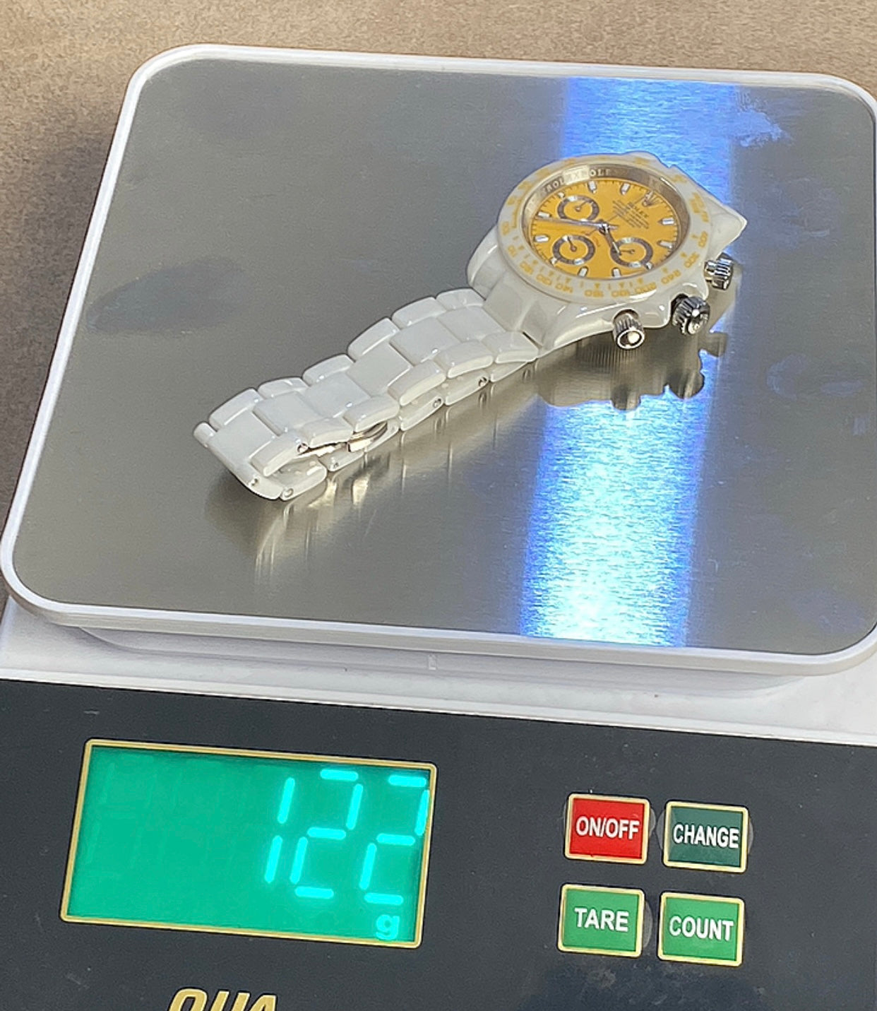 رولكس دايتونا اصدار نادر جداً - الساعة كلين طبق الأصل  ماكينة سويسري بتعقيدة الكوزموجراف