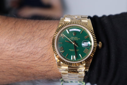 DayDate Yellow Gold - قطعة وحدة كلين طبق الأصل