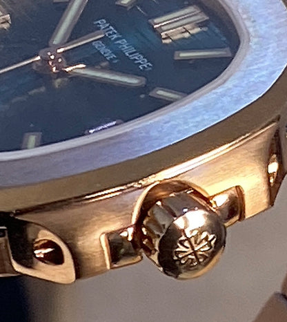‏patek philippe 5711- تطابق ١٠٠٪؜ ماكينة سويسري باتيك فيليب نوتليس كلين قطعه واحده