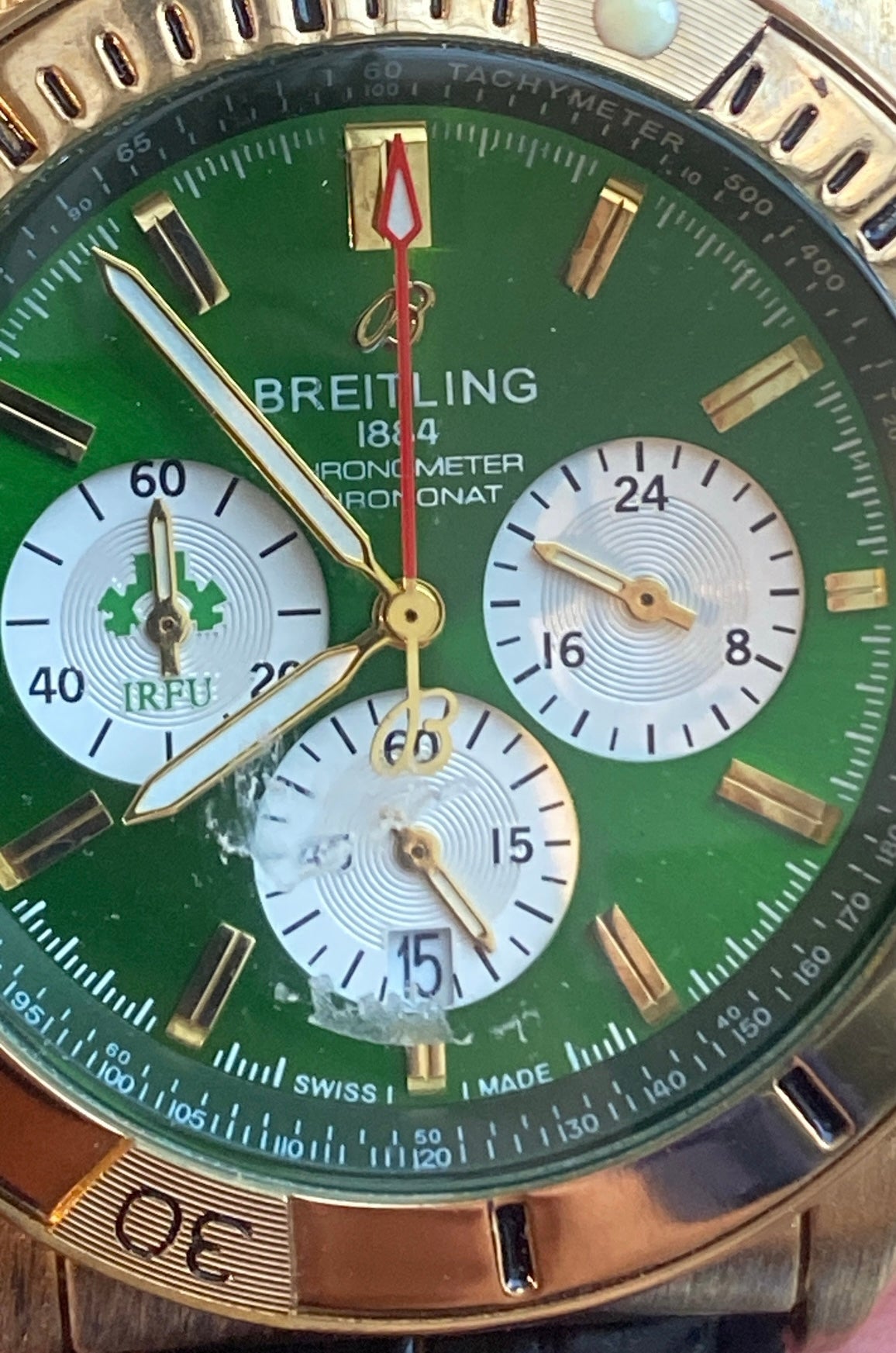 بريتلنج ذهبي و اخضر سير اسود