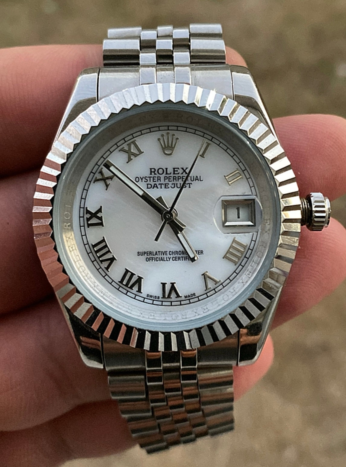 رولكس دايت جست نادرة جداً مينا صدف ارقام رومانية سير جوبلي - تطابق مع الاصلية جراند ماستر