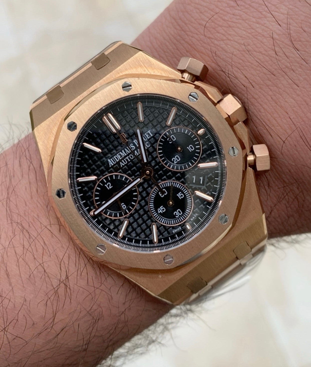 AP Chronograph- اي بي كلين روز جولد طبق الاصل تعقيدة الماكينة كرونو مطابقة للاصلية