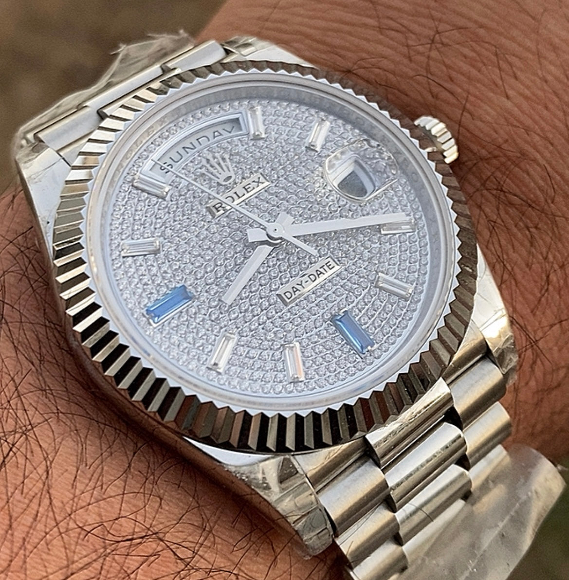 Rolex DayDate Pave Dial - كلين ماكينة طبق الاصل و رقم تسلسلي