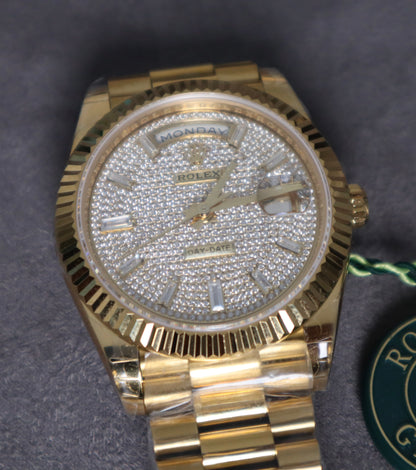 Roled day-Date pave Diamond Dial