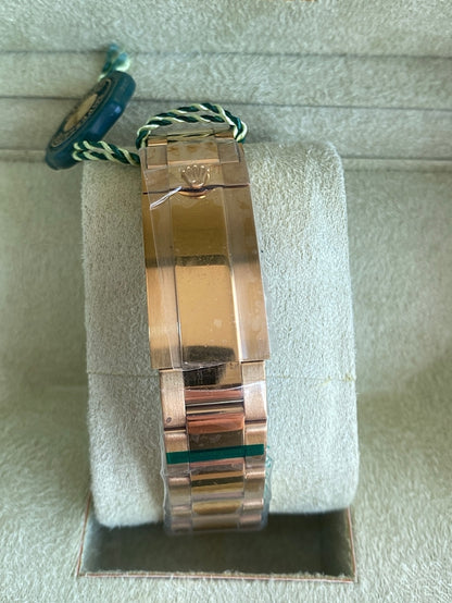 دايتونا ذهبي مينا ابيض - كلين تايتل