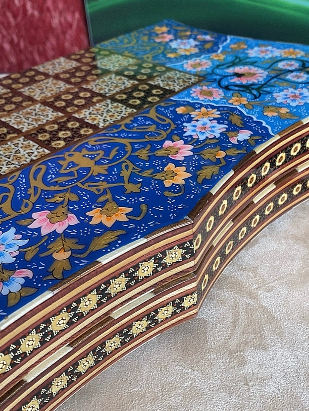 تحفة فنية صناعة يدوية - طاولي و شطرنج رسمة واحدة فقط يعني الحبة الوحيدة في العراق - احجار الطاولي و الشطرنج صناعة يدوي  بادق التفاصيل (t5)