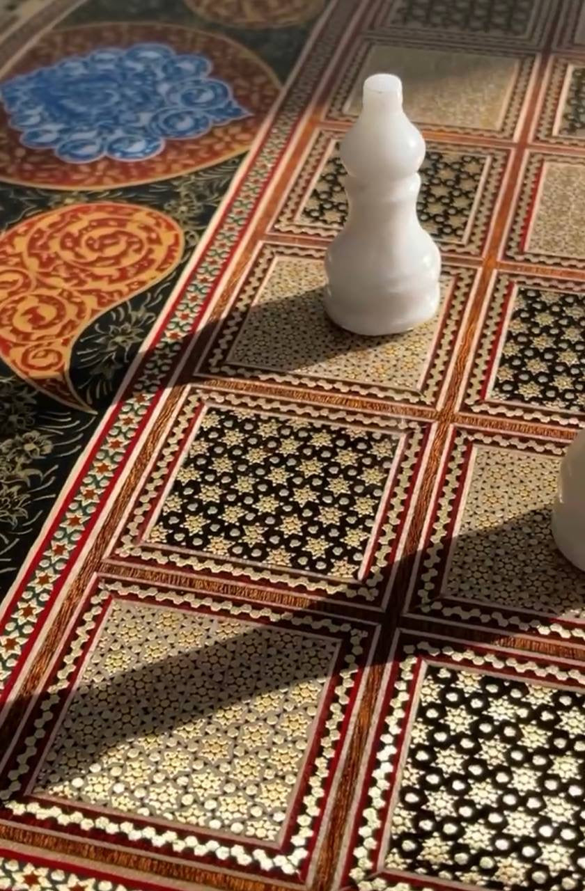 طاولي و شطرنج صناعة يدوية احجار مرمر ، اكبر حجم في العراق( الجنود براص وليس بلاستيك)