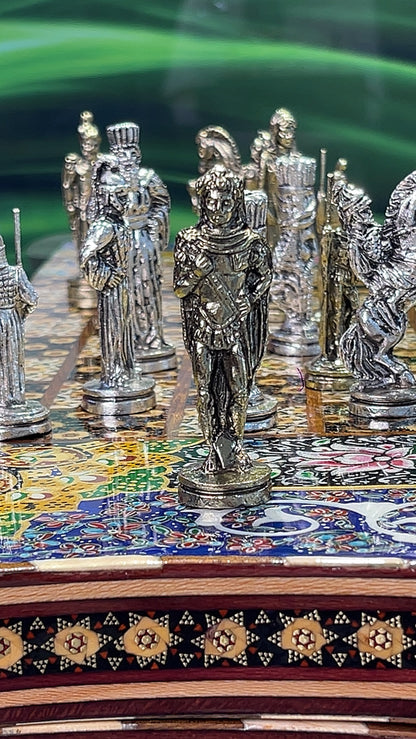 السعر الف دينار اردني طاولي صناعة يدويه بالكامل قطعه واحده مع جنود براص واحجار الطاولي واحده فقط الرجاء عدم الاحراج