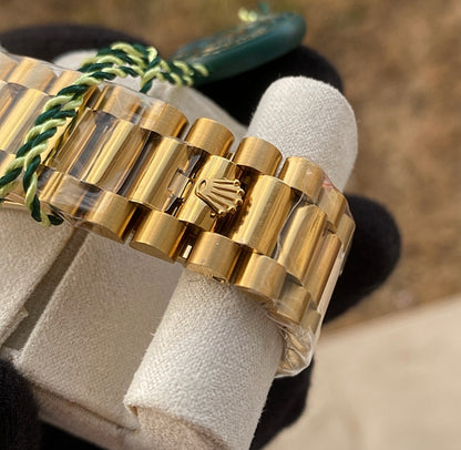 DayDate Yellow Gold - قطعة وحدة كلين طبق الأصل مينا باڤد