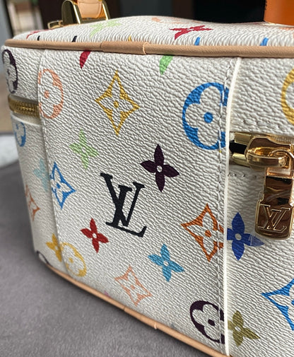 LV Monogram MulticolorLimted - الجنطة طبق الأصل لا تميز متوفر قطعة واحدة