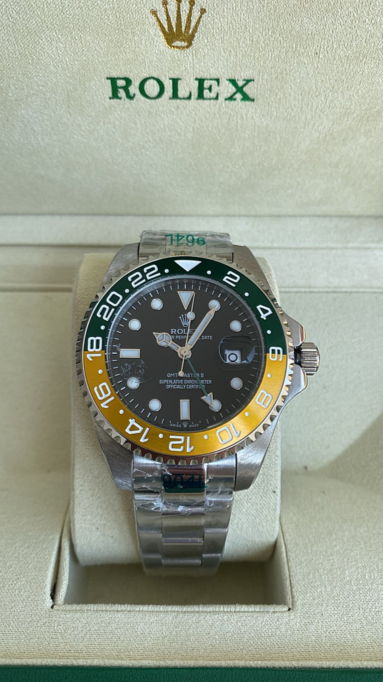 43mm رولكس جي ام تي سوبريور جرين - كلون تايتل
