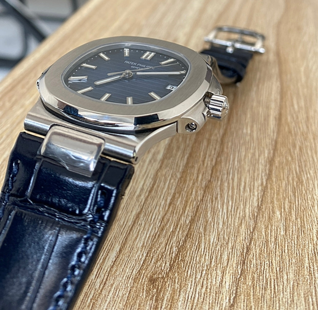 باتيك فيليب نوتلس كلين ٥٧١١ طبق الأصل جلد - نيلي