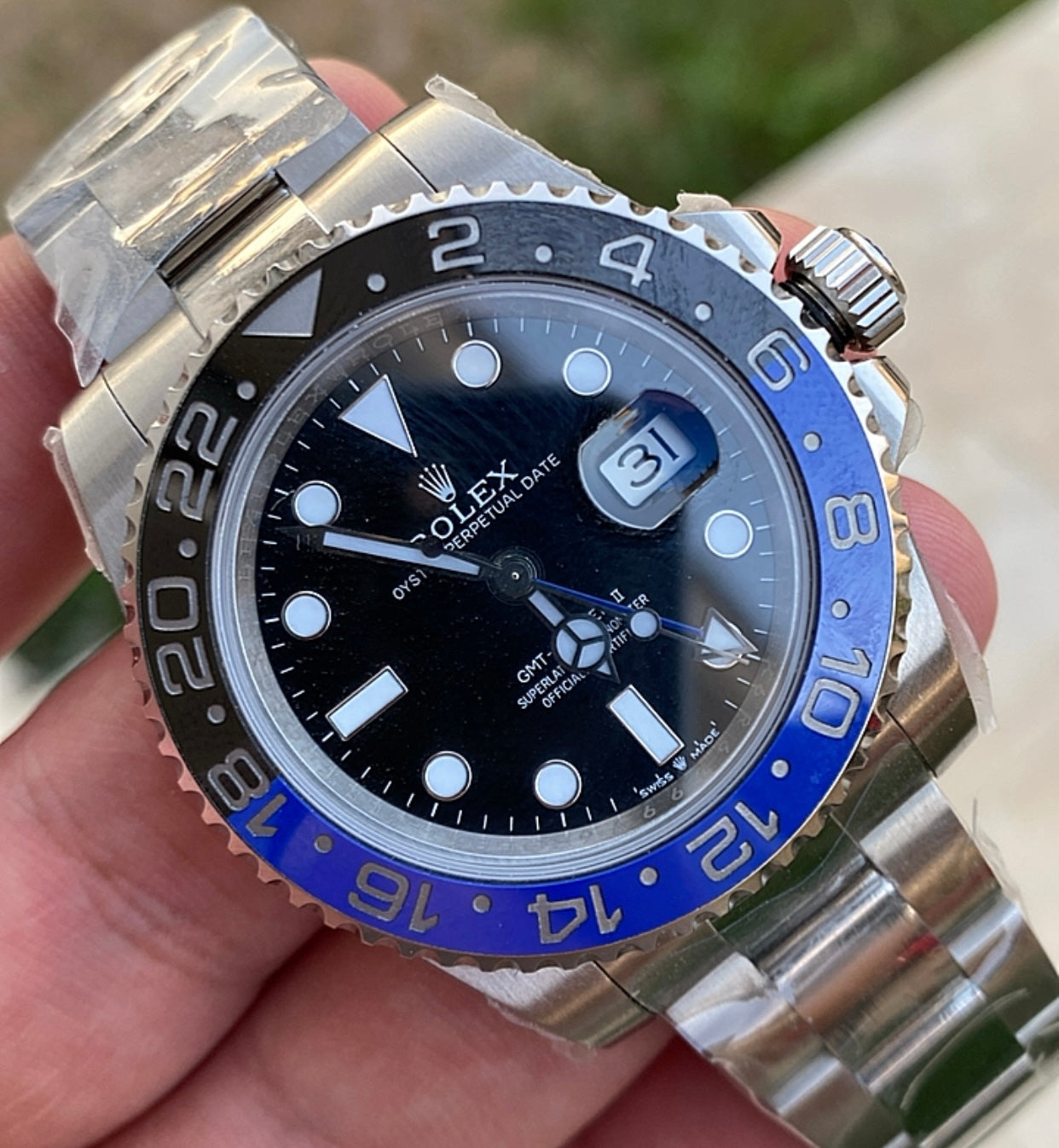 رولكس باتمان سير اويستر - مصنع كلين طبق الاصل - لا يمكن تميزها على يدك - سيريال محفور حقيقي- ماكينة مطابقة للاصلية - سيراميك مطابق مية بالمئة - تعقيدة جي ام تي مثل الاصلية