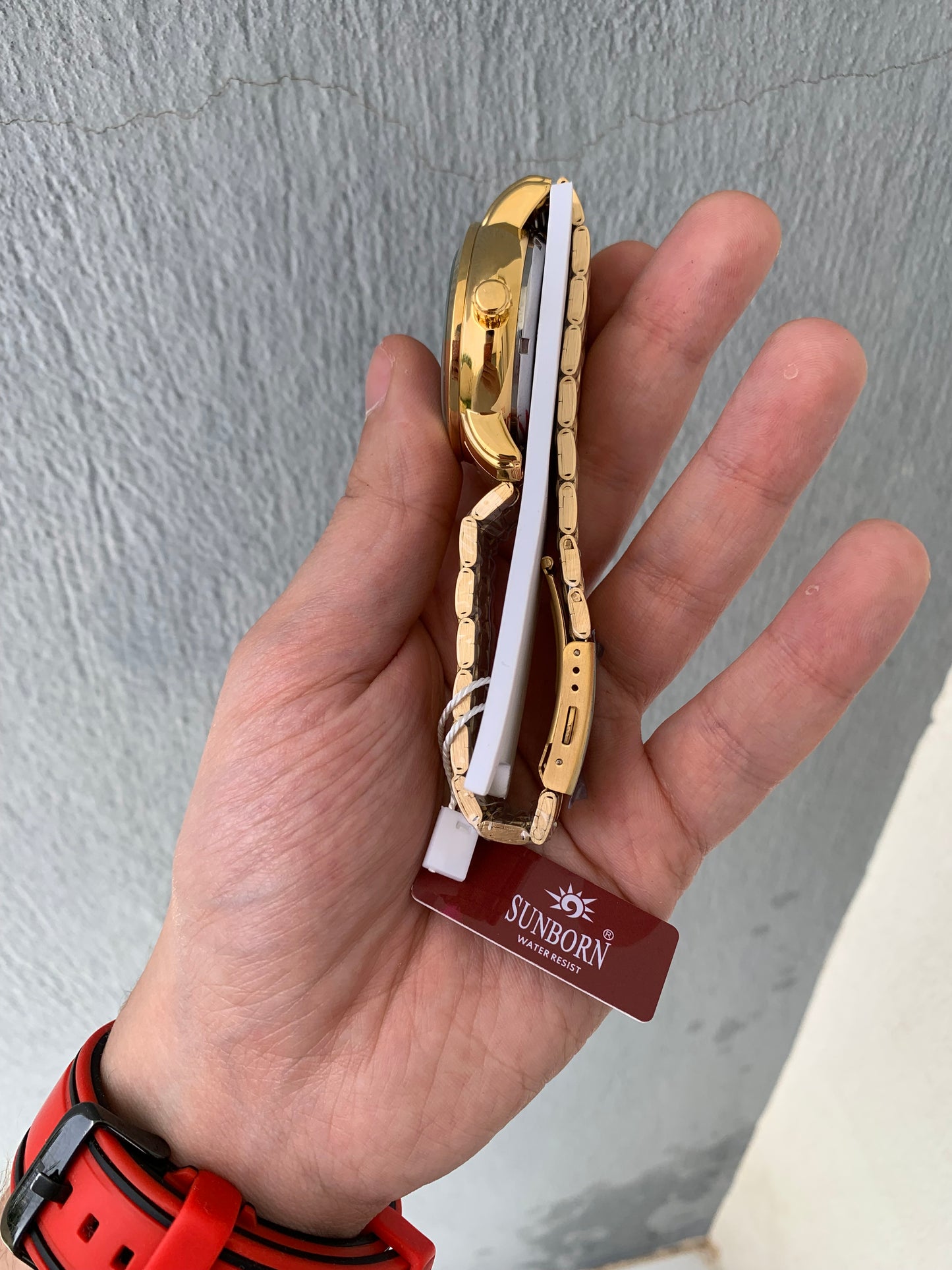 سانبورد ذهبي اوبن هارت s1