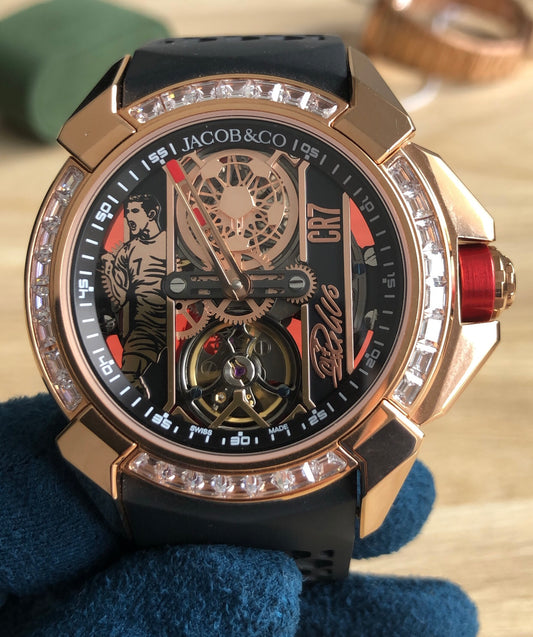 جاكوب اند كو اصدار خاص ل رونالدو سير رابر - صنع منها ٥٠ قطعة فقط في العالم