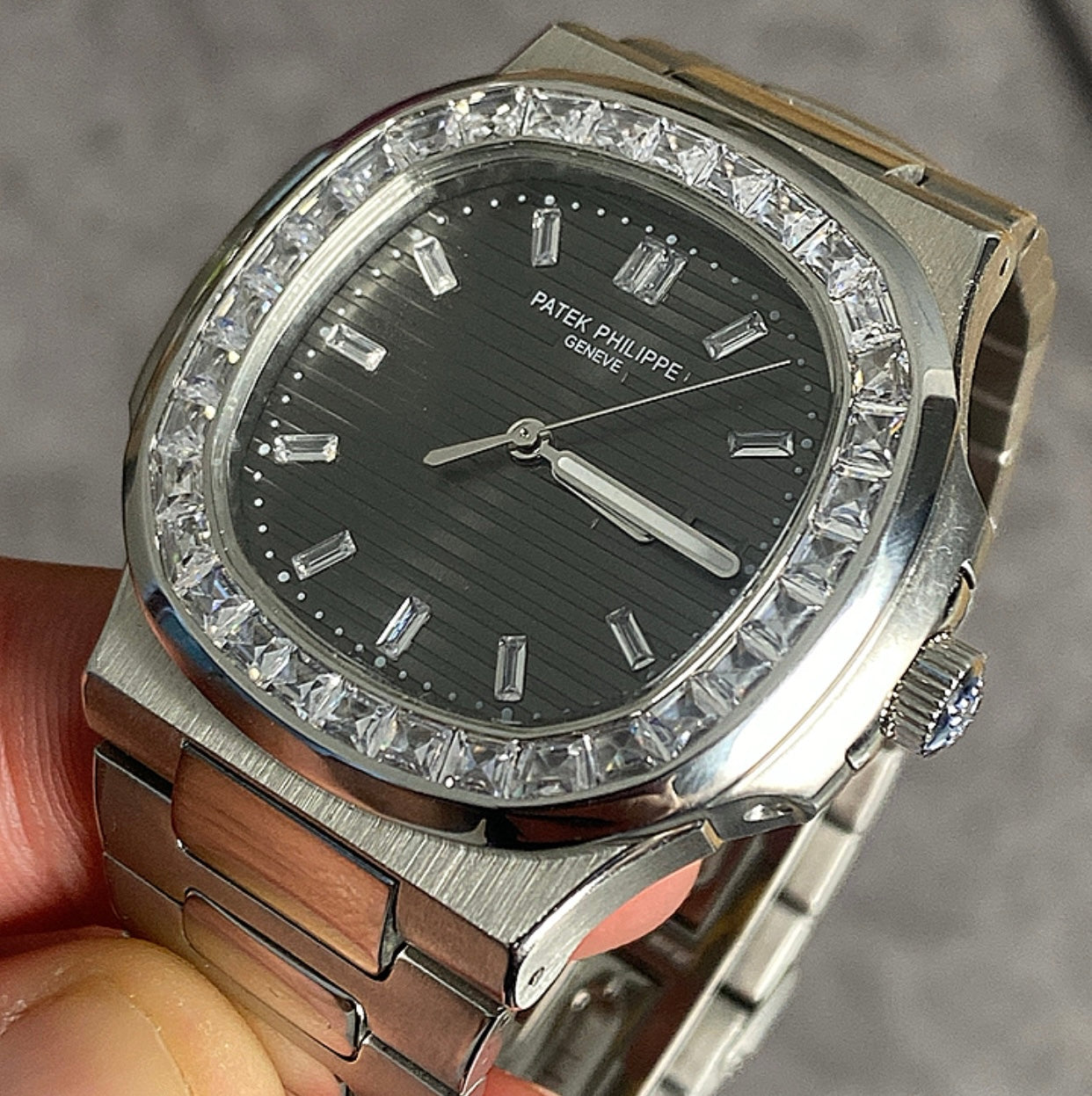 PATEK PHILIPPE RUBY - باتيك فيليب جرين روبي حبة وحدة فقط