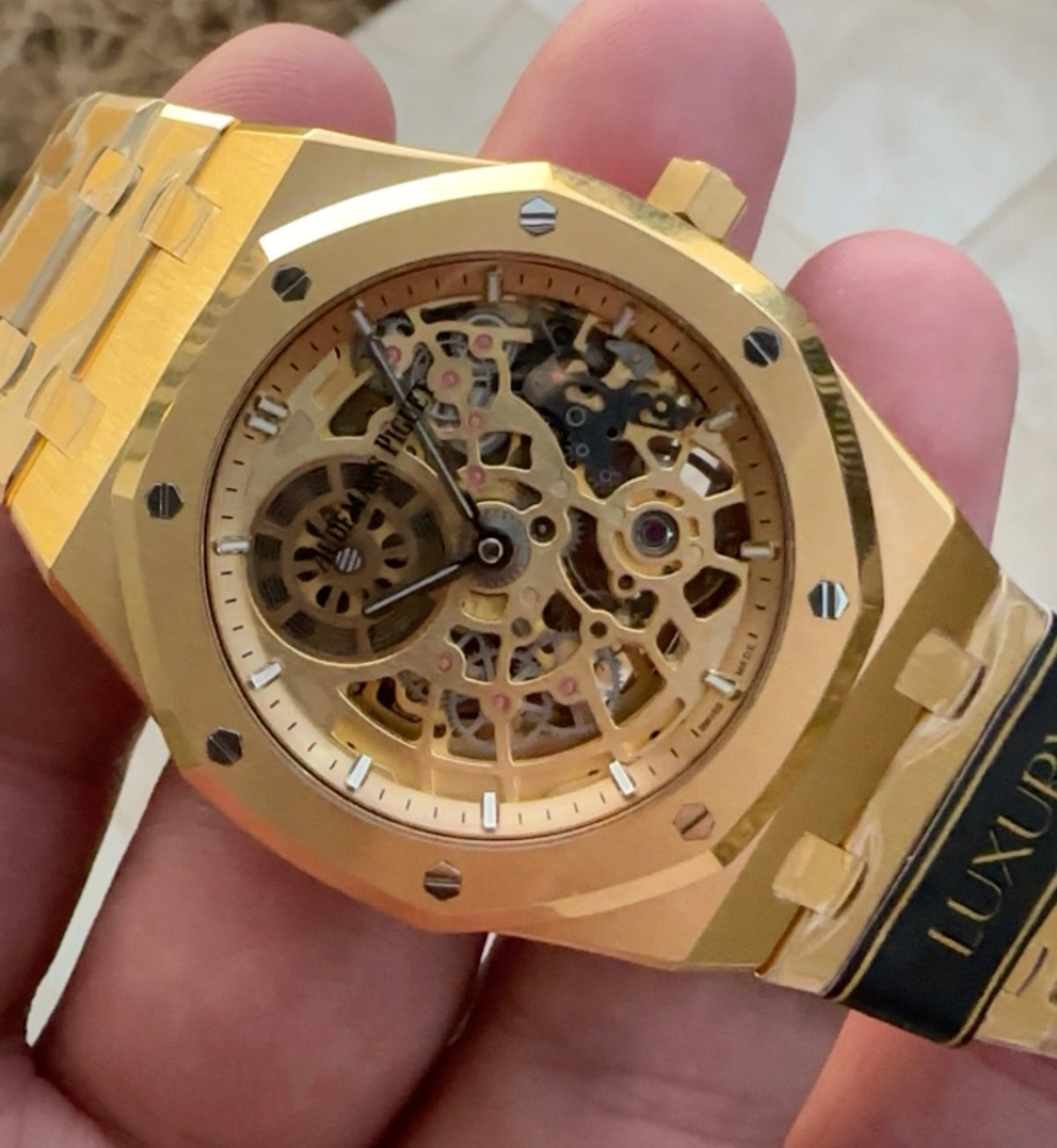 AP - Skeleton Yellow Gold