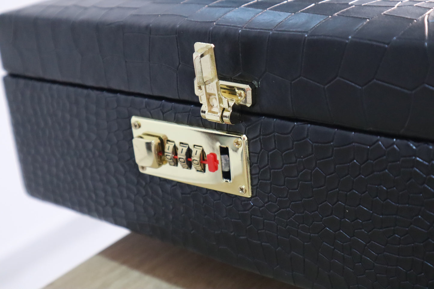 طاولي + شطرنج قطعة فنية للاقتناء - حجم كبير