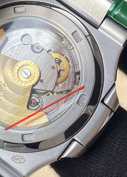 40.5 mm باتيك فيليب نوتلس روبي - جراند مايتر ماكينة سويسرية