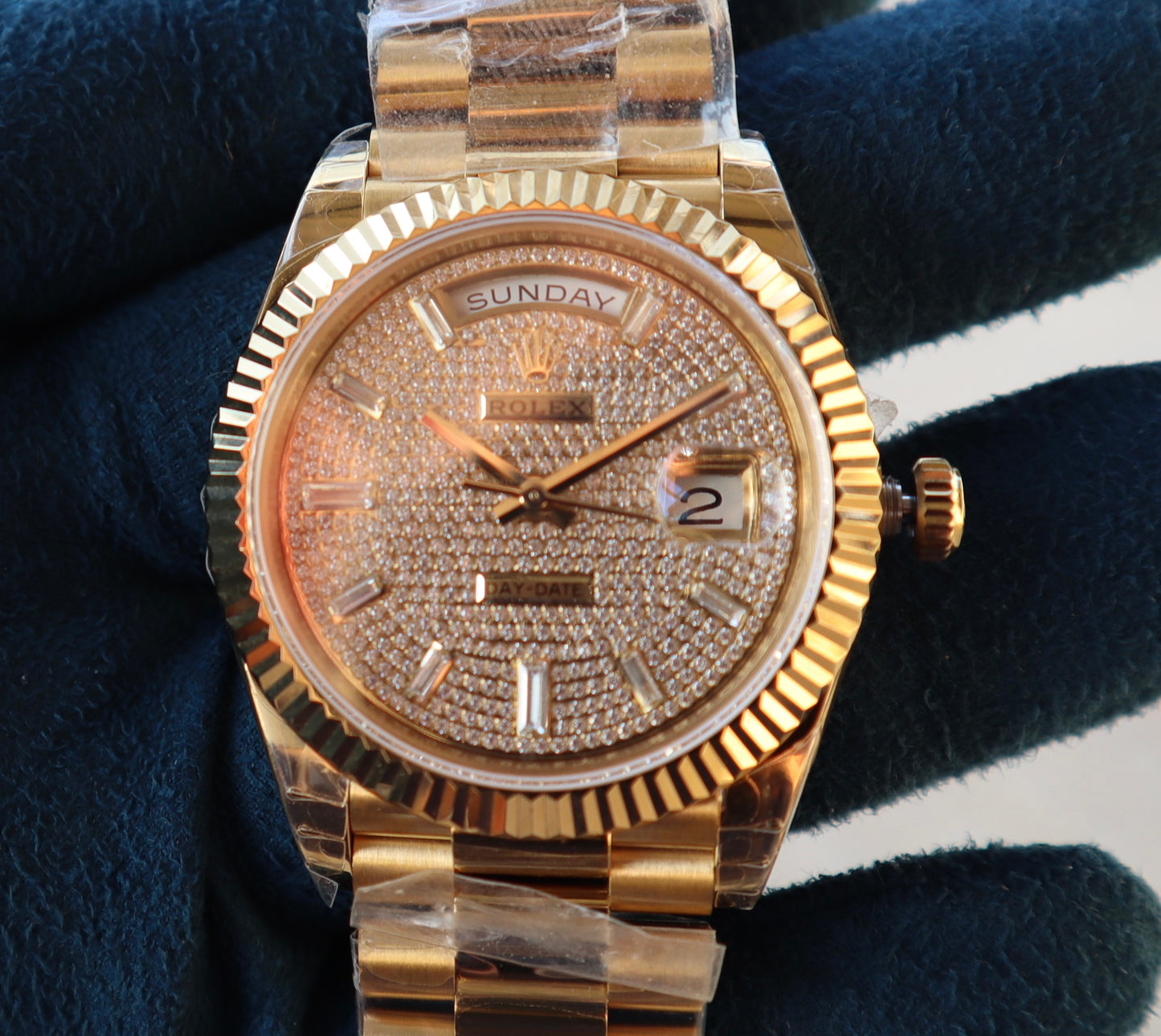 Roled day-Date pave Diamond Dial