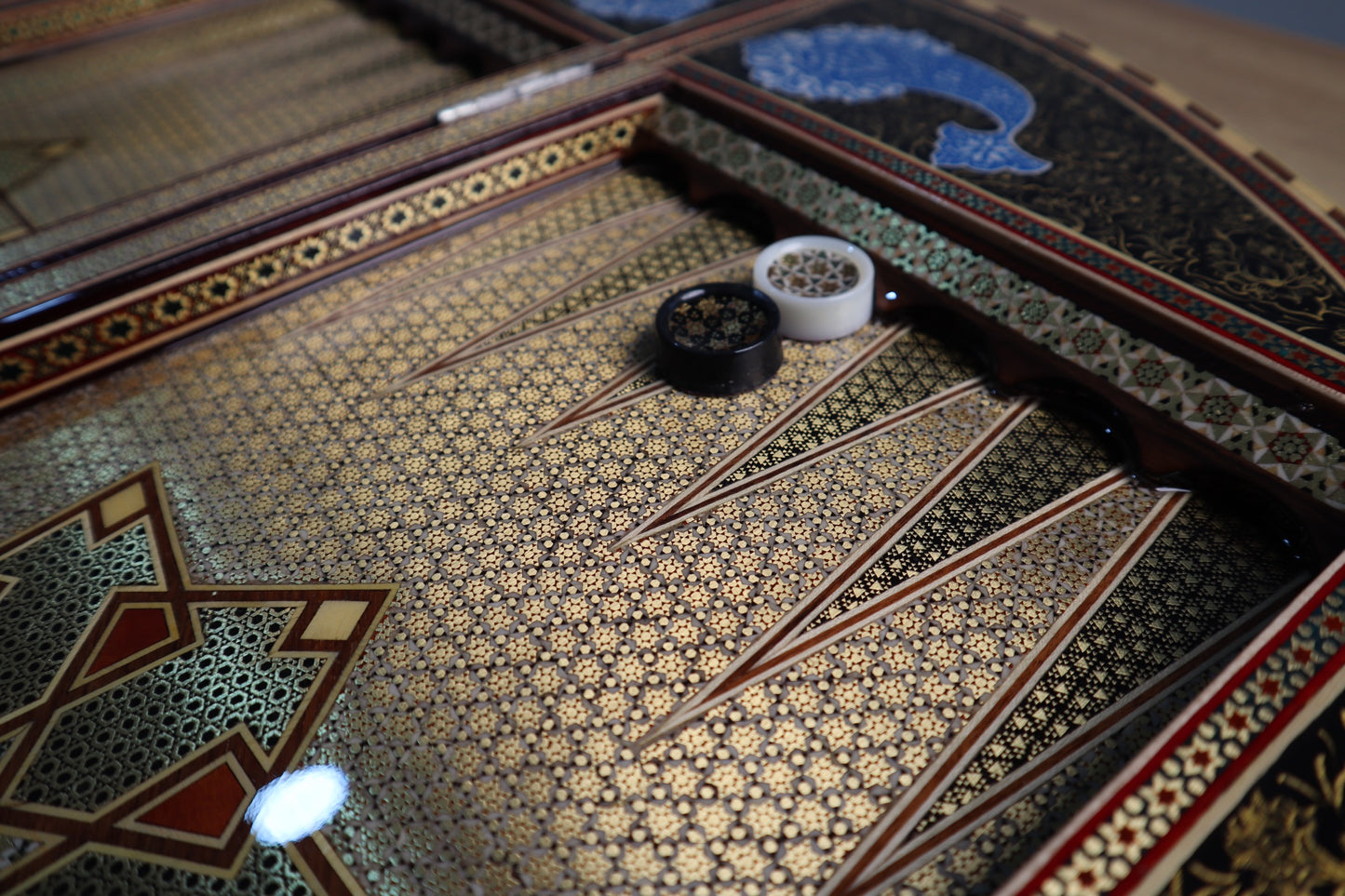 طاولي + شطرنج قطعة فنية للاقتناء - حجم كبير