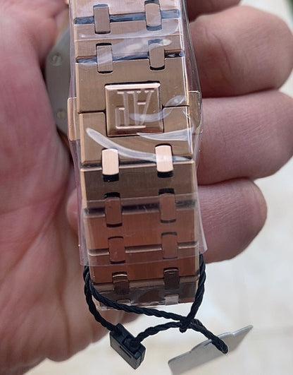 AP Skeleton (كلين تايتل) 41 mm