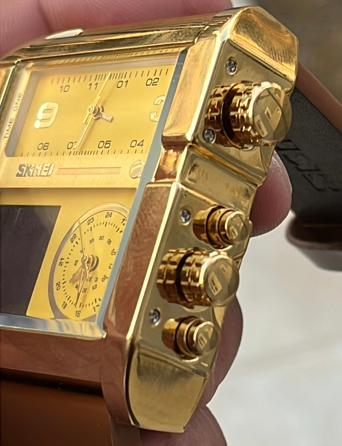 ساعه سكيمي اثريه اصليه اصدار ١٩٨٩ - وارد كويت