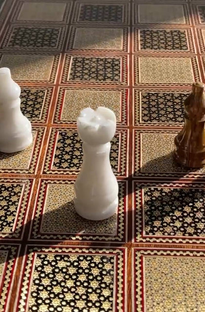 طاولي و شطرنج صناعة يدوية احجار مرمر ، اكبر حجم في العراق( الجنود براص وليس بلاستيك)