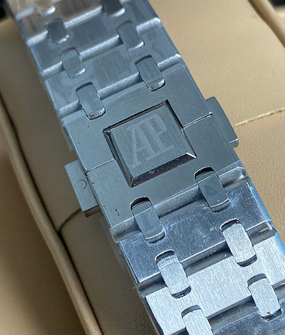 AP titanium 41 mm - ساعة اي بي تيتانيوم كاين تايتل رويال اوك