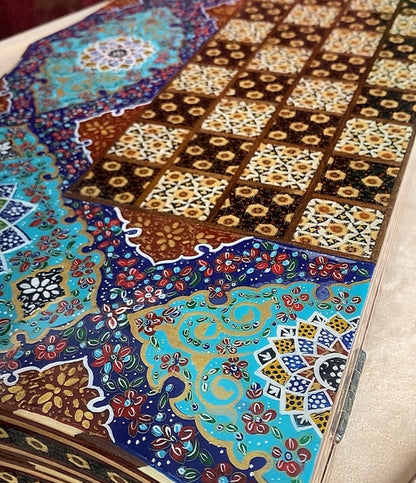 تحفة فنية صناعة يدوية - طاولي و شطرنج رسمة واحدة فقط يعني الحبة الوحيدة في العراق - احجار الطاولي و الشطرنج صناعة يدوي  بادق التفاصيل (t3)