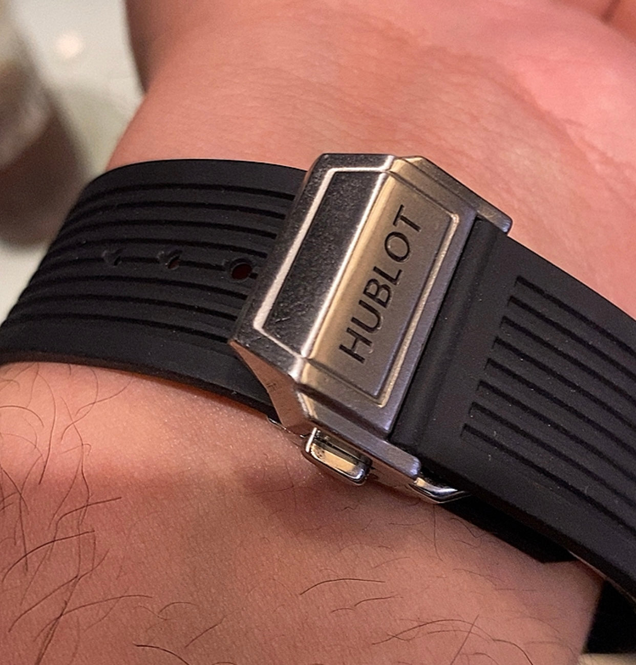 هوبلوت بيج بانج فلوتيمج توربيون - اول حبة في الاردن موديل ٢٠٢٥ (السعر بالدينار الاردني ٦٠٠)