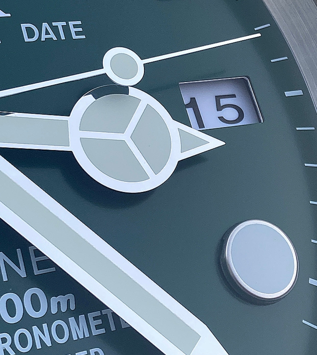 ساعة رولكس سابمارين هالك للحائط- ايكونيك لرجال الاعمال و محبين الساعات