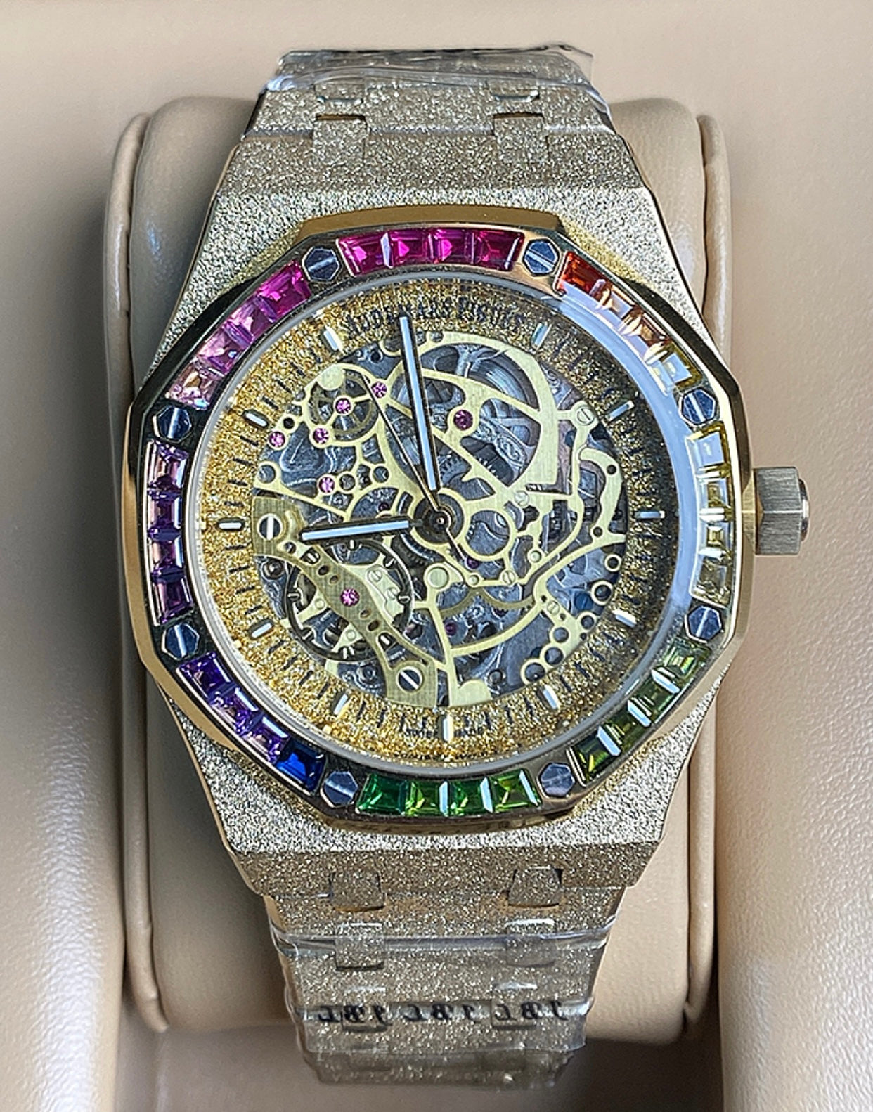 Audemars Pigue  Rainbow 41 mm  (كلين تايتل)