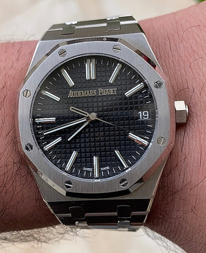AP Royal Oak black dial - حبة وحدة مستحيل تميزها عن الاصلية