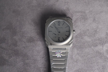 Bulgari Octo Finissimo - انحف ساعة بالعالم ماكينة سويسريو تيتانيون - القطعة الوحيدة بالعراق