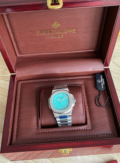 باتيك فيليب نوتلس تيفاني جراند ماستر / قطعتين فقط الاولوية للي يطلبها قبل