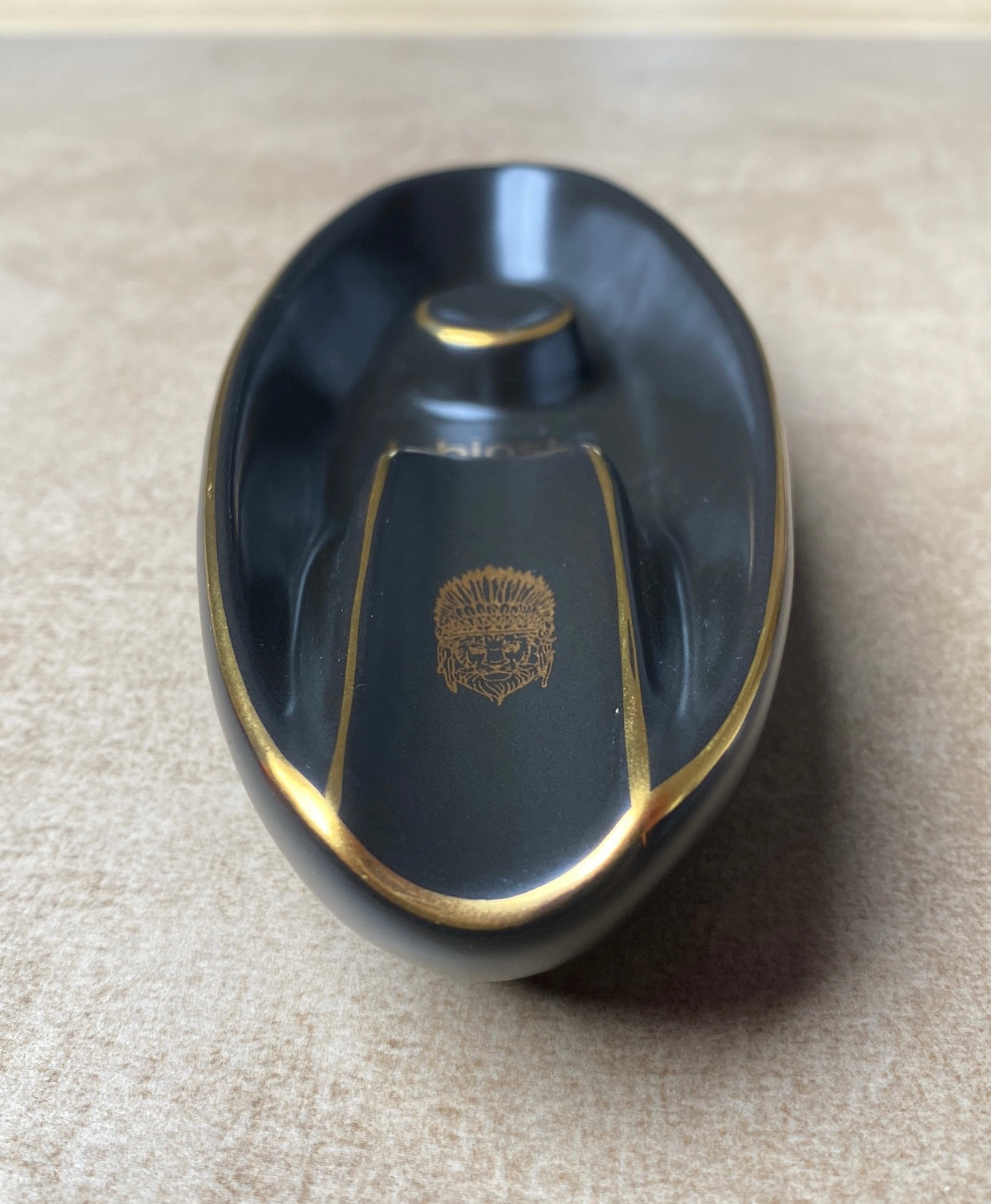 قسم رجال الآعمال: نفاضه لوبنسكي سيجار اصليه