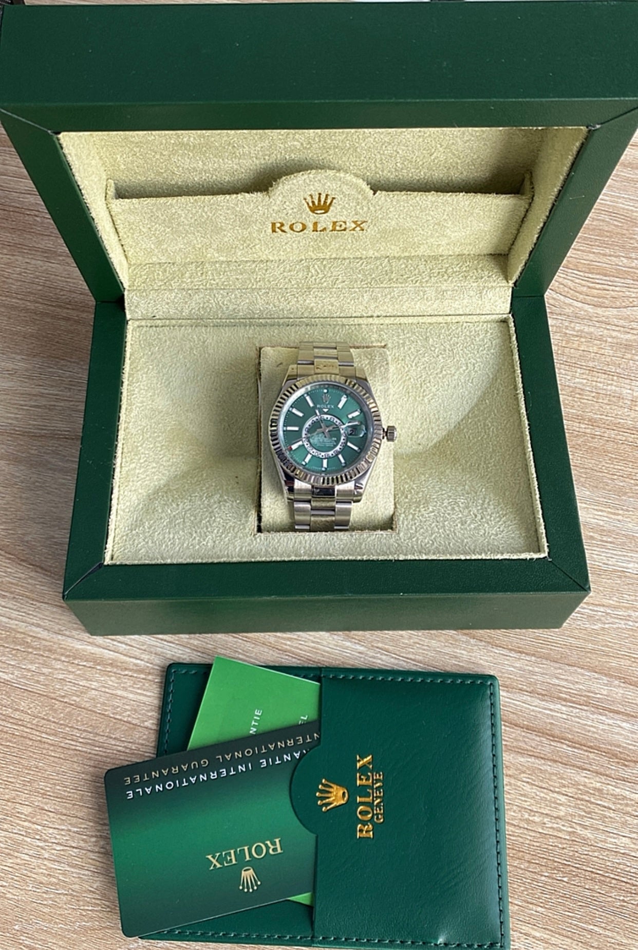 42 mm  رولكس سكاي دولر جرين ديل - الساعة كلون ١٠٠٪؜