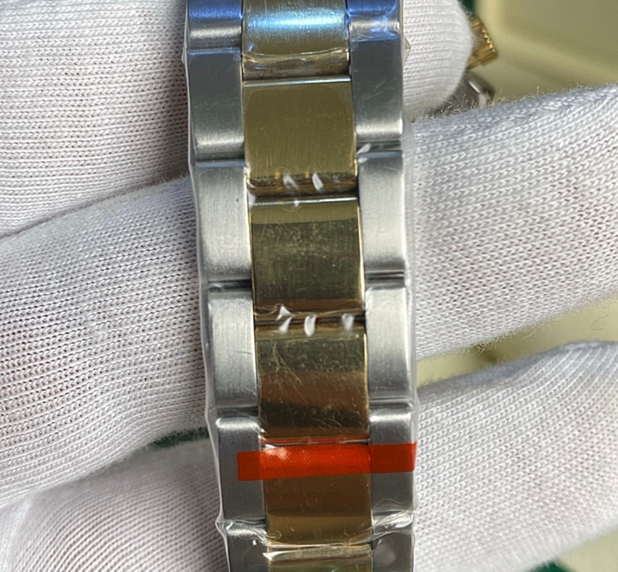 رولكس دايتونا ستيل و ذهب اصفر مينا ذهب  كلين - ذهب طلاء عيار ١٨  ليعطي نفس لمعان الأصلي